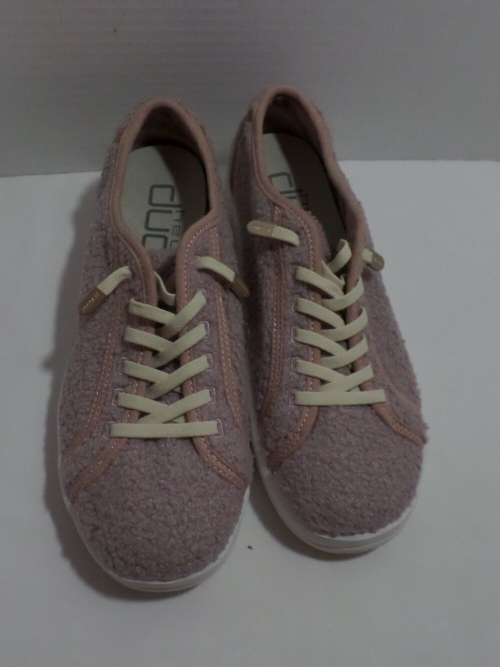 Hey Dude Women’s Karina Sherpa Sneakers – Size 8